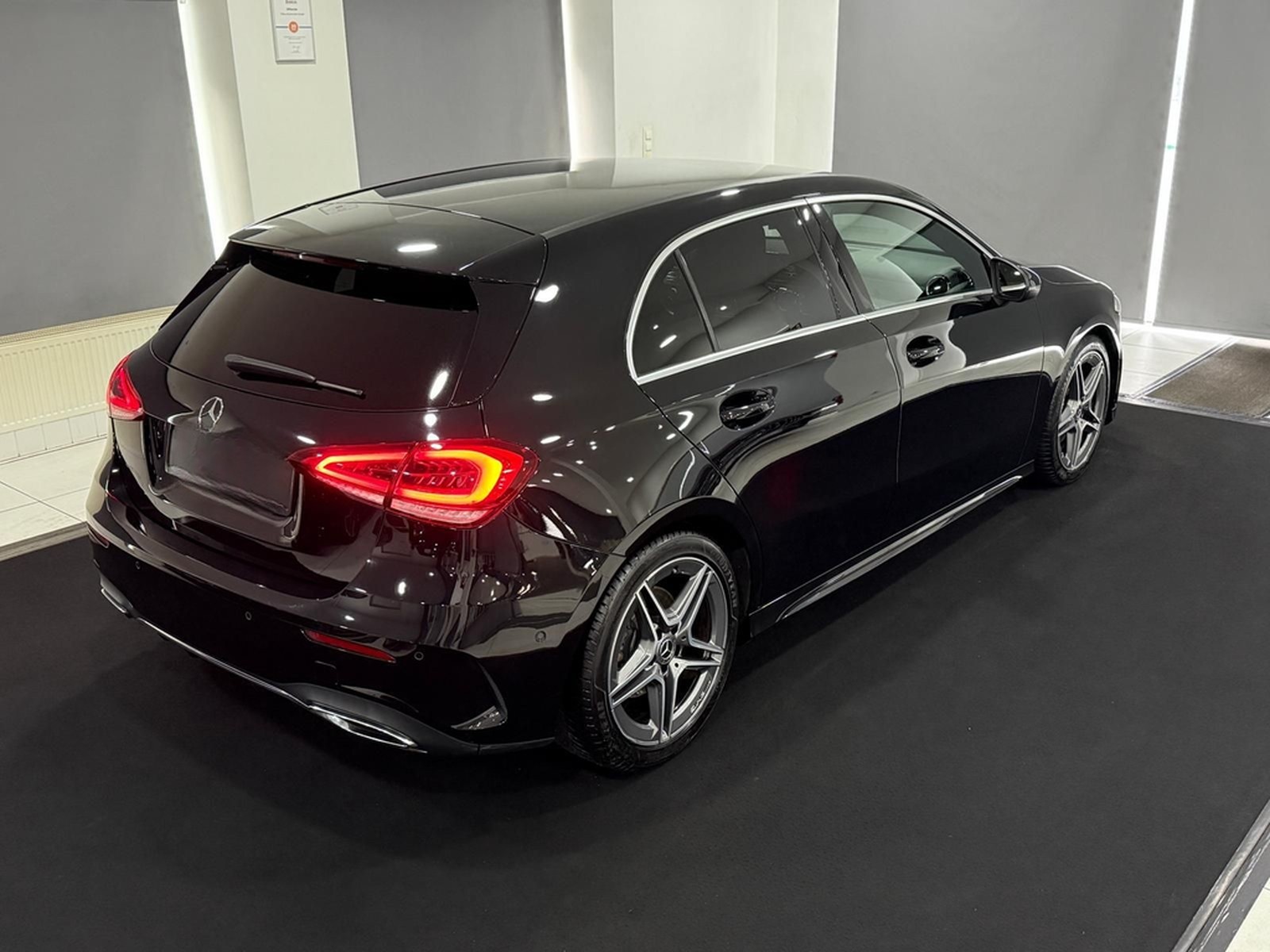 Mercedes-Benz A 200 7G AMG-LINE*RÜCKFAHRKAMERA*LED*SPURH*MBUX* foto 7