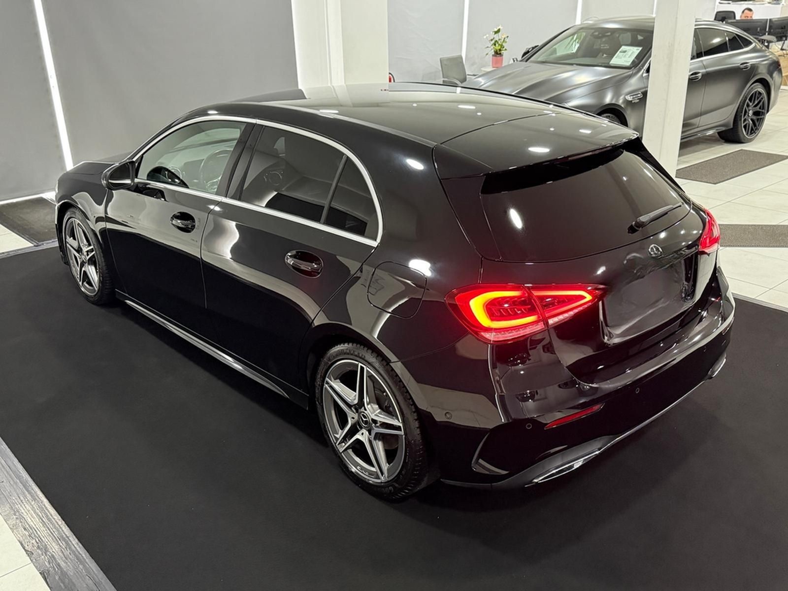 Mercedes-Benz A 200 7G AMG-LINE*RÜCKFAHRKAMERA*LED*SPURH*MBUX* foto 10