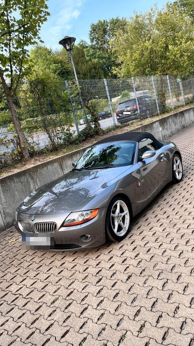 BMW Z4 3.0 - M Sport - VOLL + TOP + Sais/Garag 85tkm foto 6