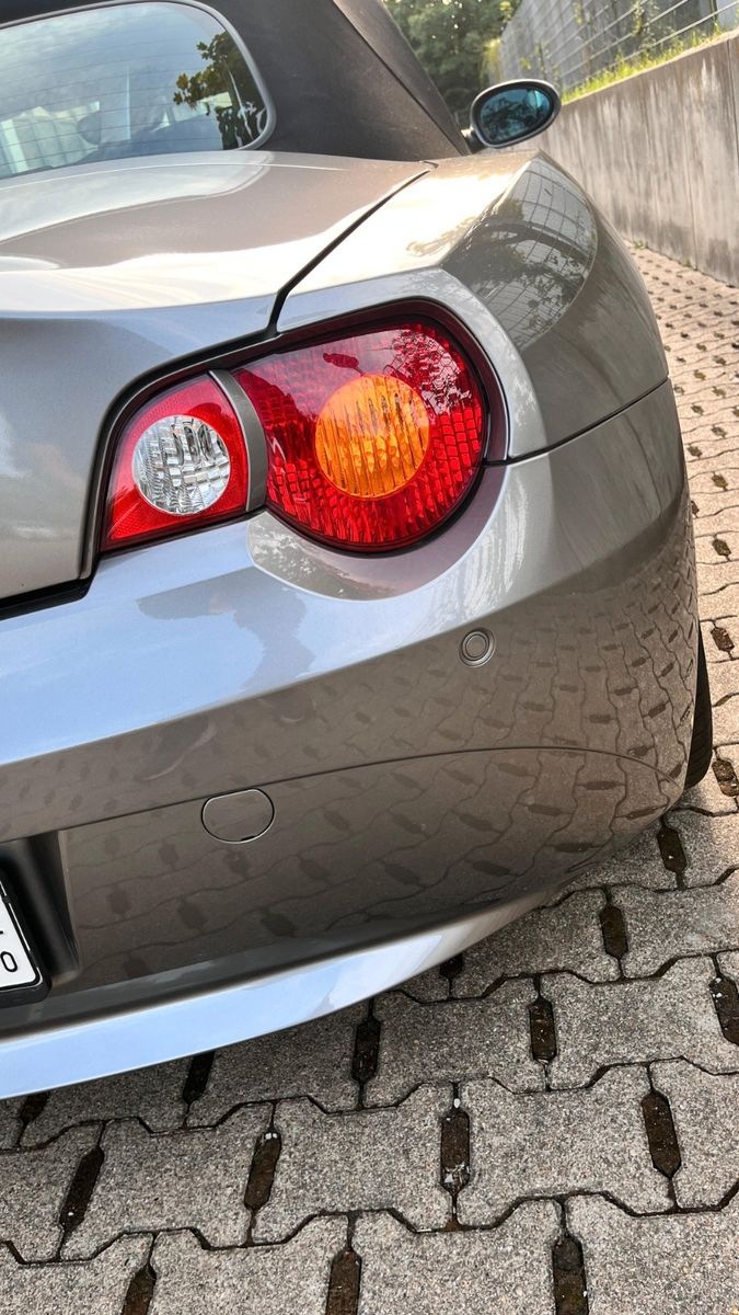 BMW Z4 3.0 - M Sport - VOLL + TOP + Sais/Garag 85tkm foto 9