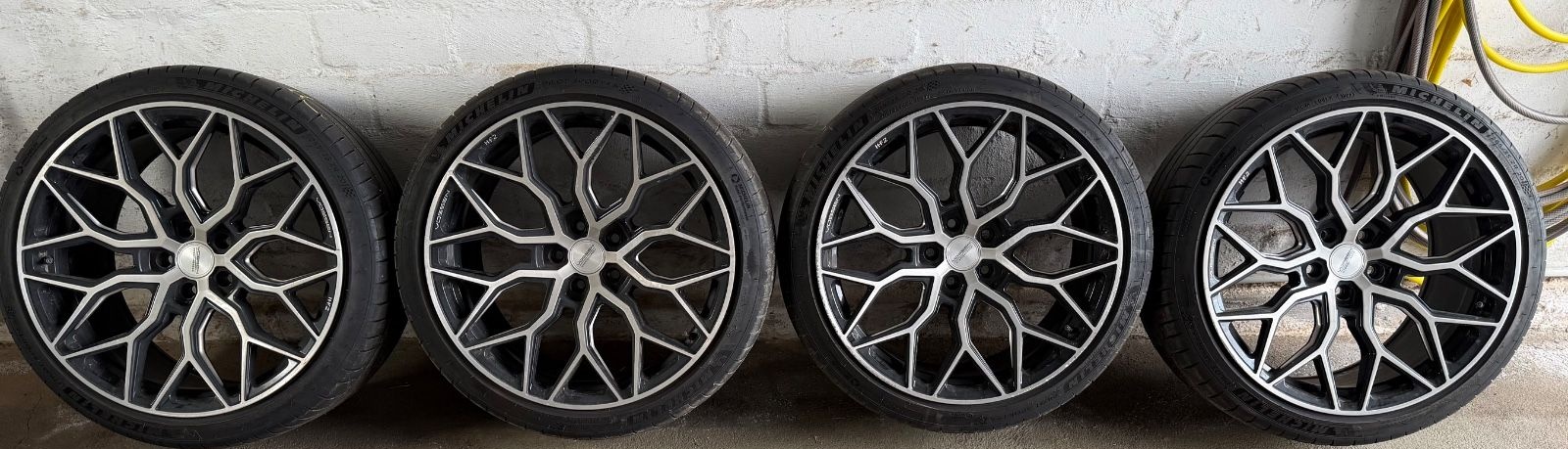 Tesla Model Y Long Range, 12-fach bereift, Vossen HF2 foto 12
