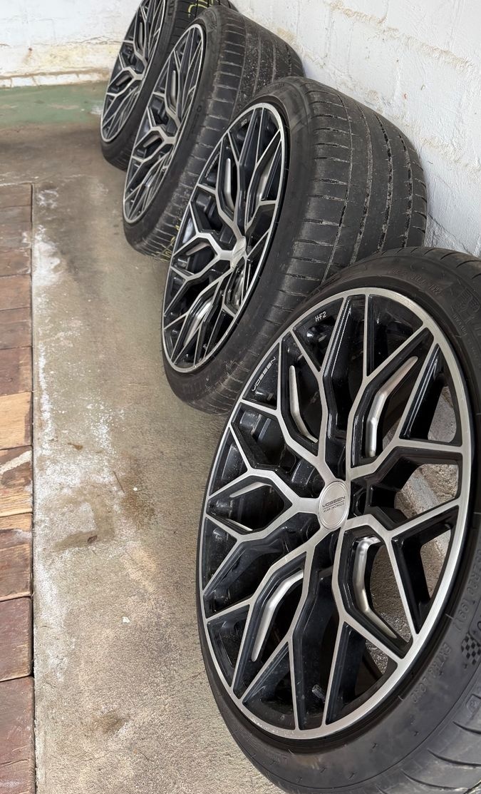 Tesla Model Y Long Range, 12-fach bereift, Vossen HF2 foto 13