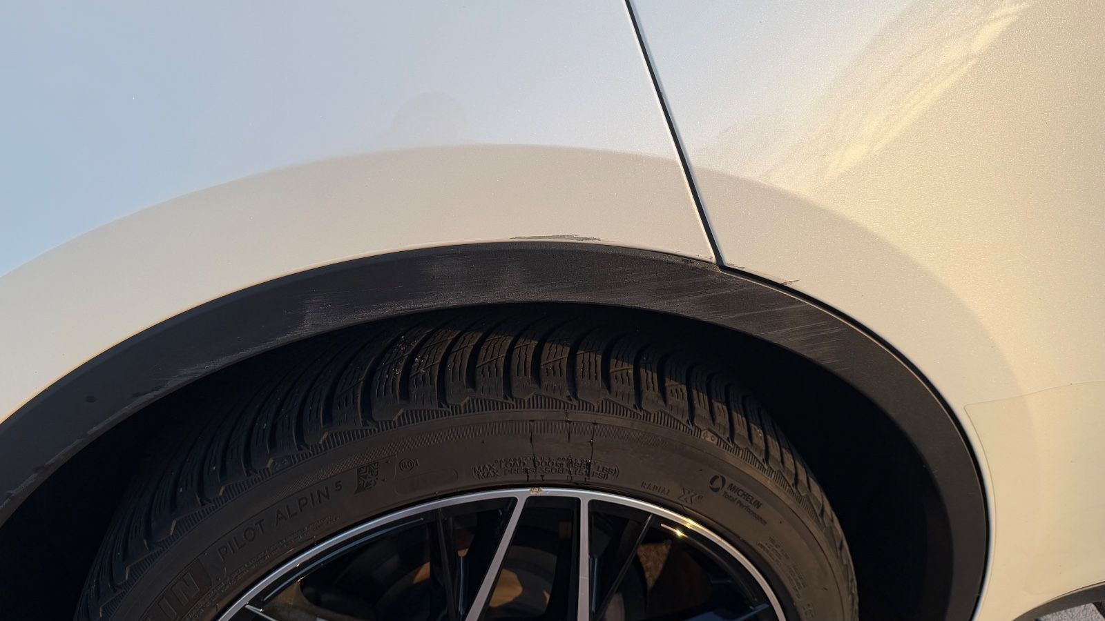 Tesla Model Y Long Range, 12-fach bereift, Vossen HF2 foto 6