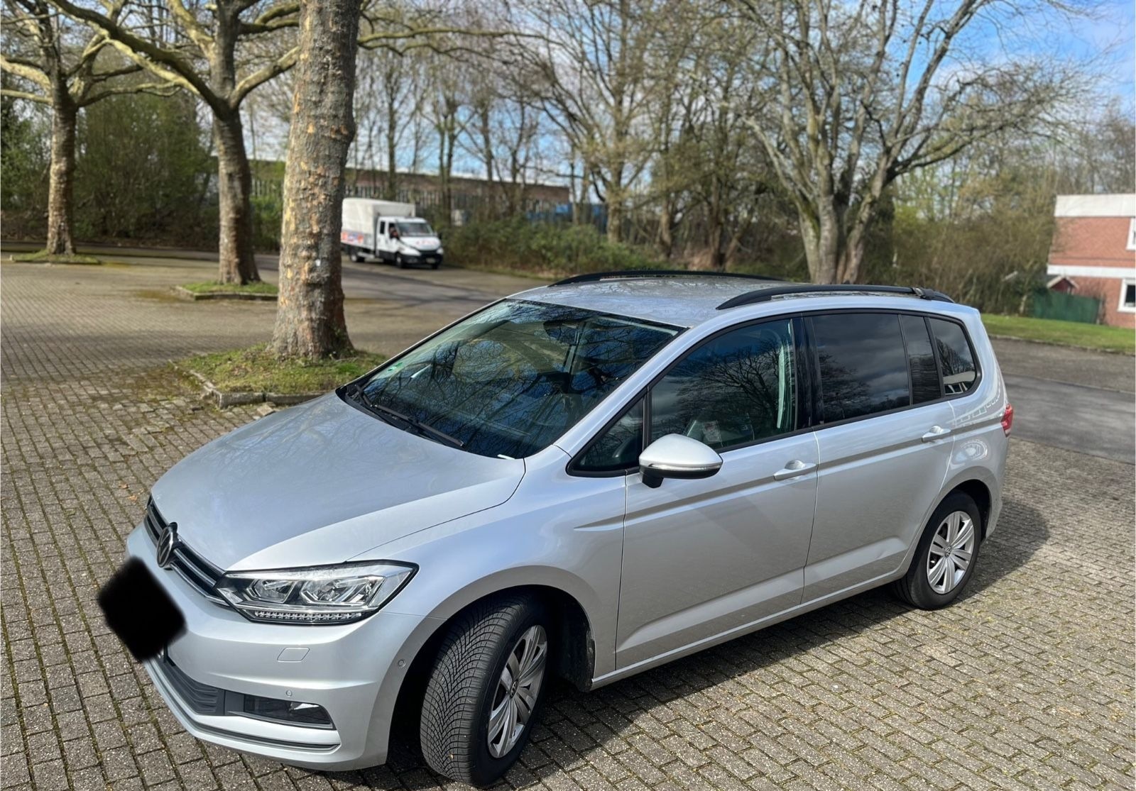 Volkswagen Touran 2.0 TDI DSG Automatik 7-Sitzer foto 5