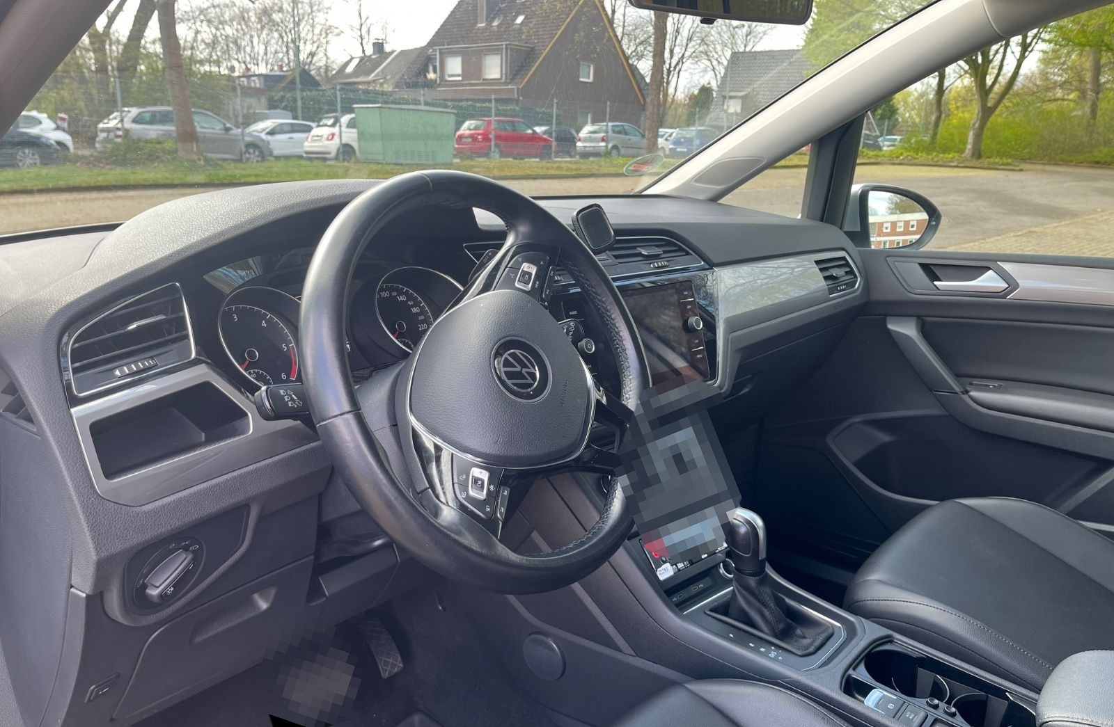 Volkswagen Touran 2.0 TDI DSG Automatik 7-Sitzer foto 7