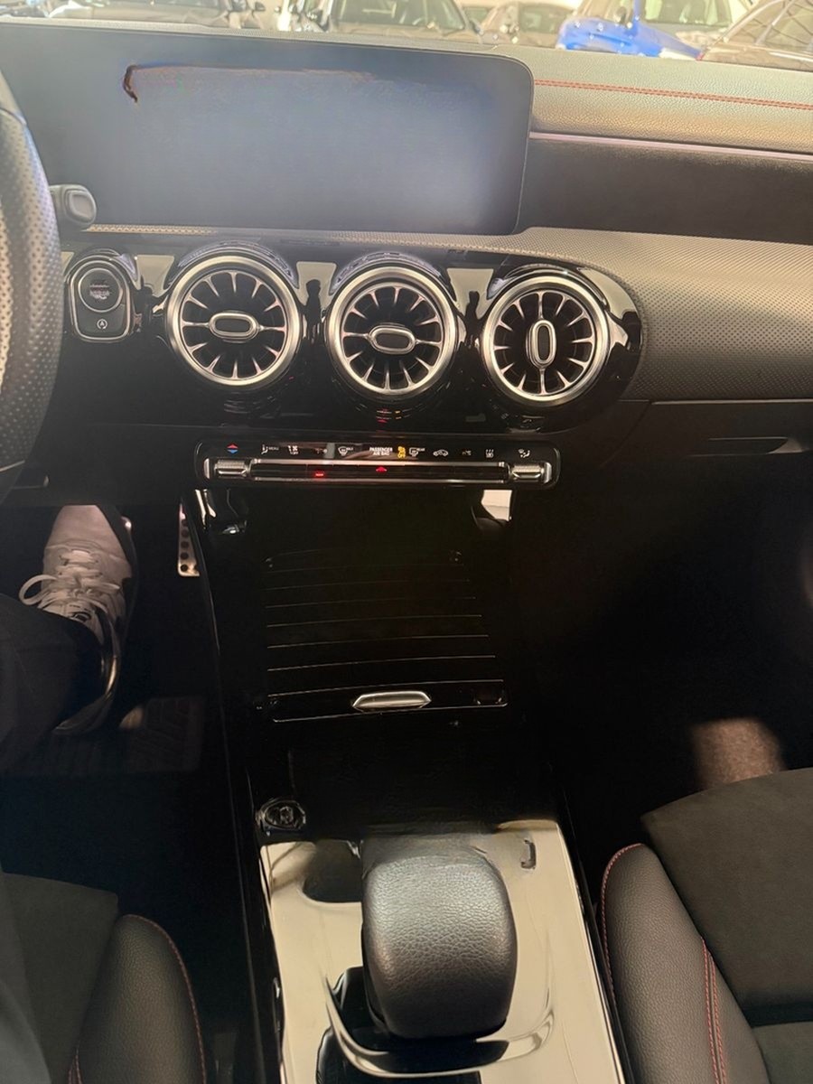 Mercedes-Benz CLA 200 Shooting Brake/AMG Line/Night/LED/StH foto 33