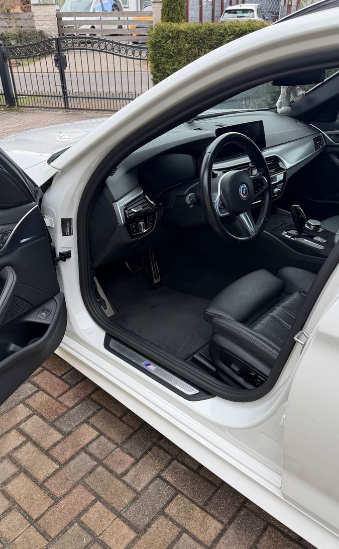 BMW 520d Touring A - foto 13