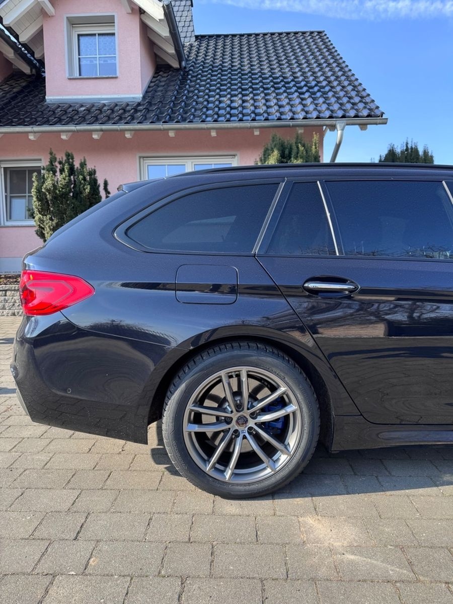 BMW 540d xDrive Touring M-Sport/Pano/AHK/HUD/Stdhz foto 5