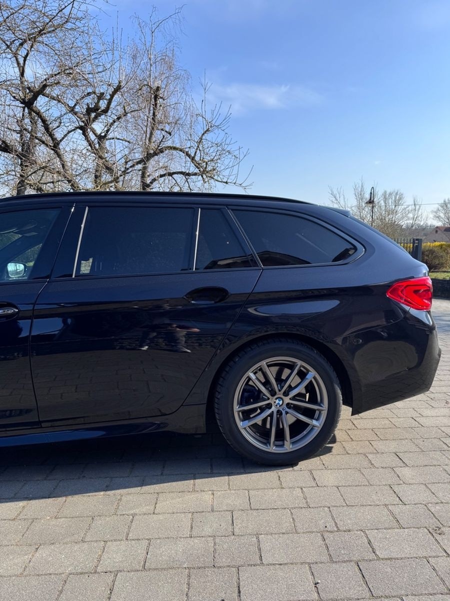 BMW 540d xDrive Touring M-Sport/Pano/AHK/HUD/Stdhz foto 6