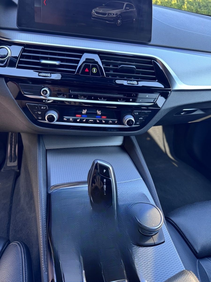 BMW 540d xDrive Touring M-Sport/Pano/AHK/HUD/Stdhz foto 9