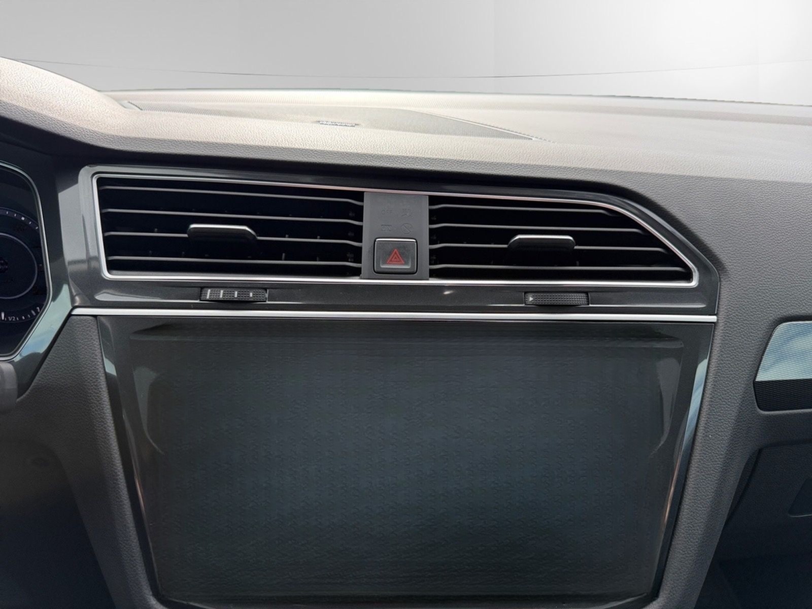 Volkswagen TIGUAN, HEADUP, PANO, AHK, VIRTUAL, STANDHEIZUNG foto 34