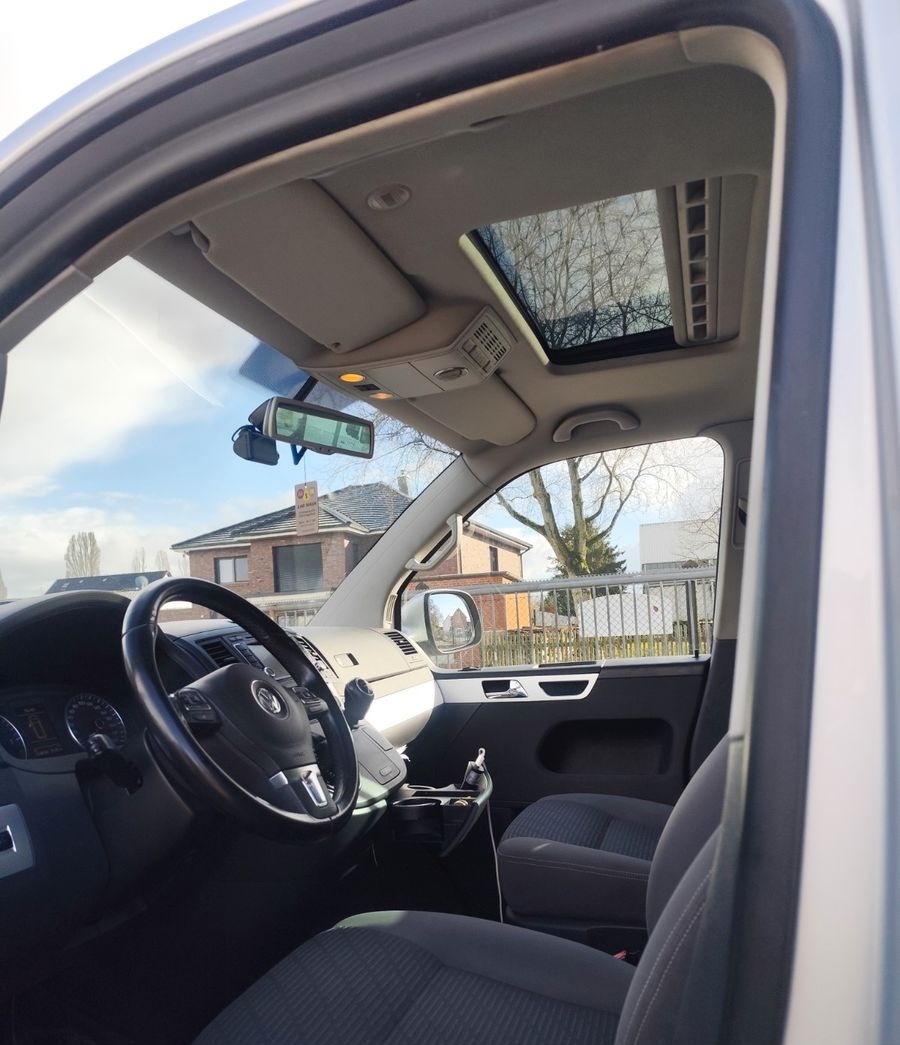 Volkswagen T5 Multivan Komfortline  foto 8