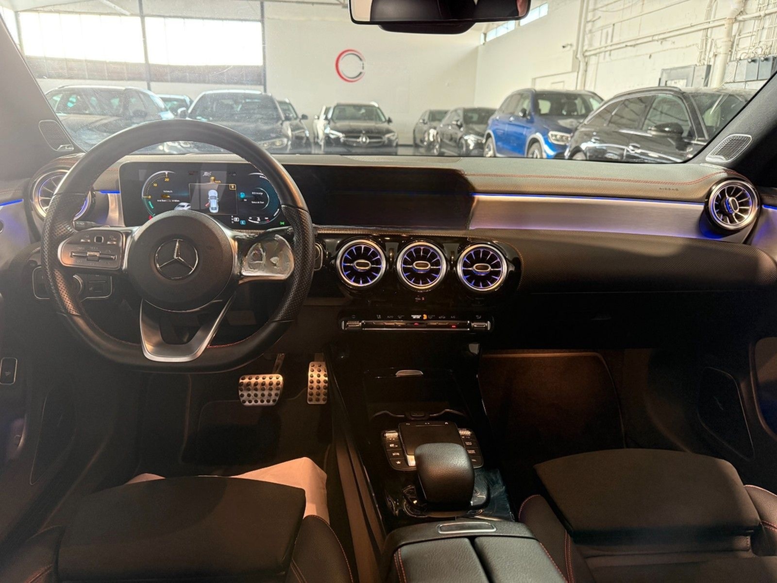 Mercedes-Benz CLA 250 AMG Line/Night/LED/TOD/360/Burmester foto 24