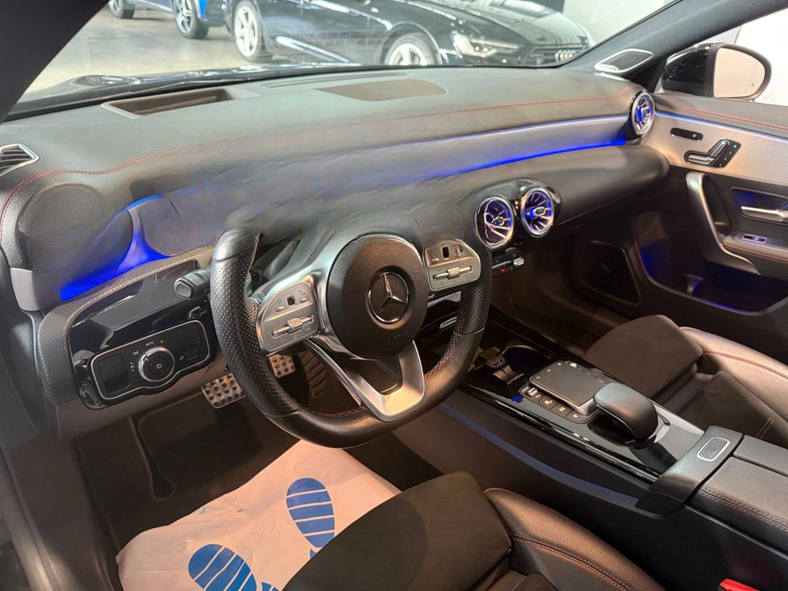 Mercedes-Benz CLA 250 AMG Line/Night/LED/TOD/360/Burmester foto 26