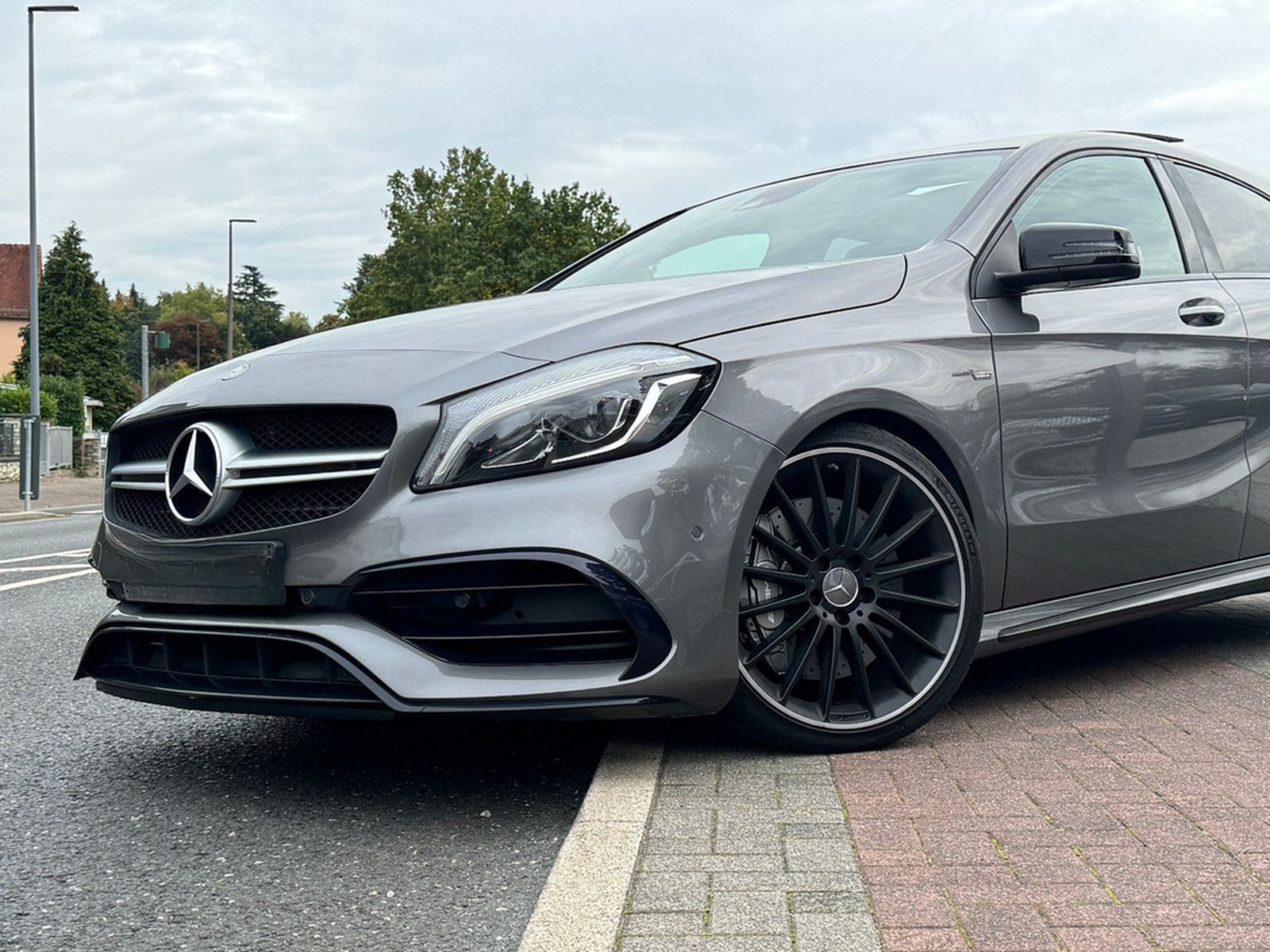 Mercedes-Benz A 45 AMG Perf.-Abgas Pano Unfallfrei 4Matic TOP foto 2