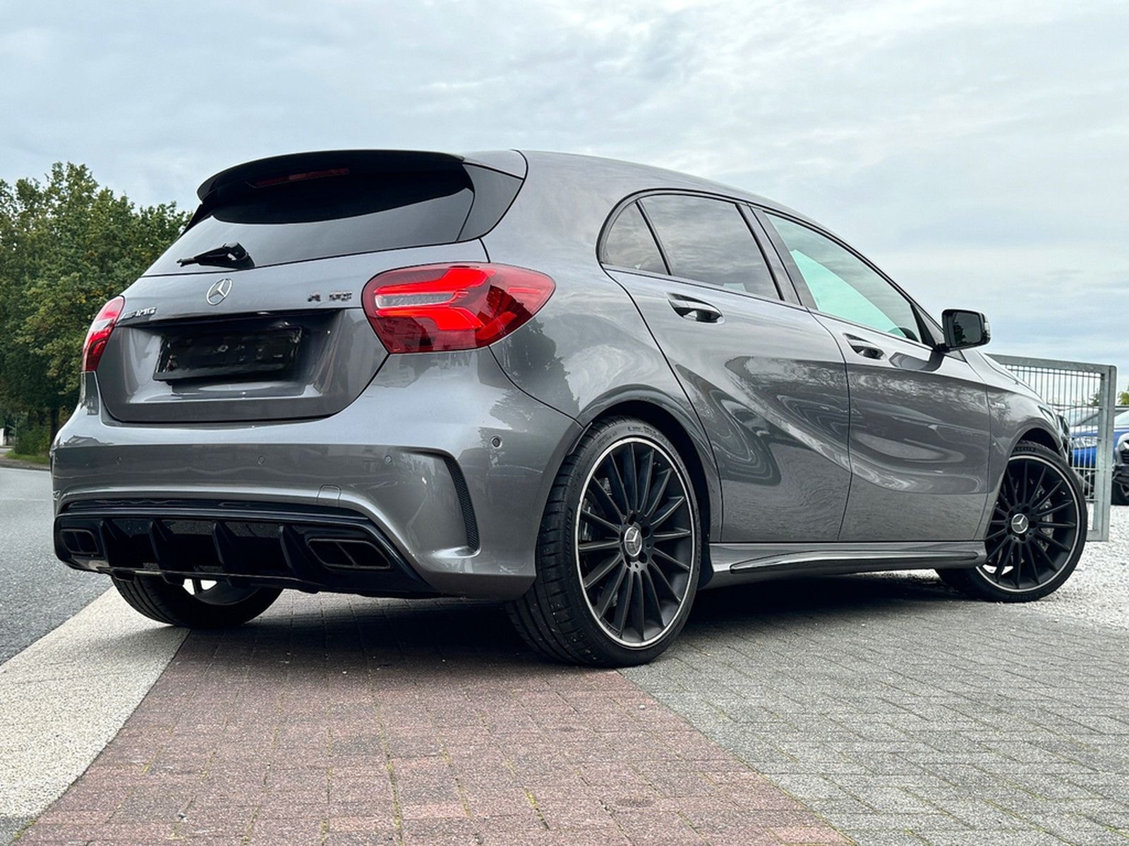 Mercedes-Benz A 45 AMG Perf.-Abgas Pano Unfallfrei 4Matic TOP foto 13