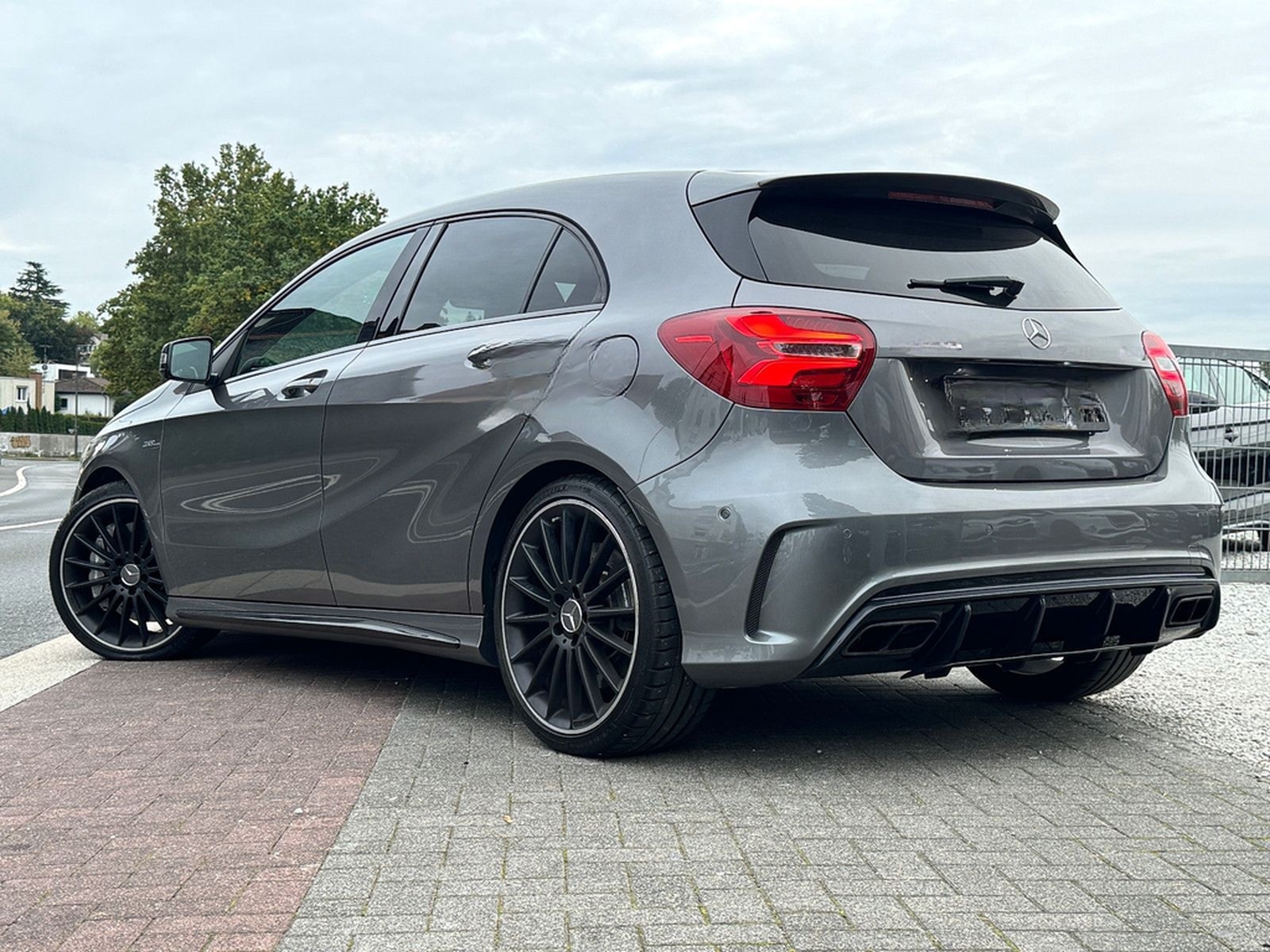Mercedes-Benz A 45 AMG Perf.-Abgas Pano Unfallfrei 4Matic TOP foto 14