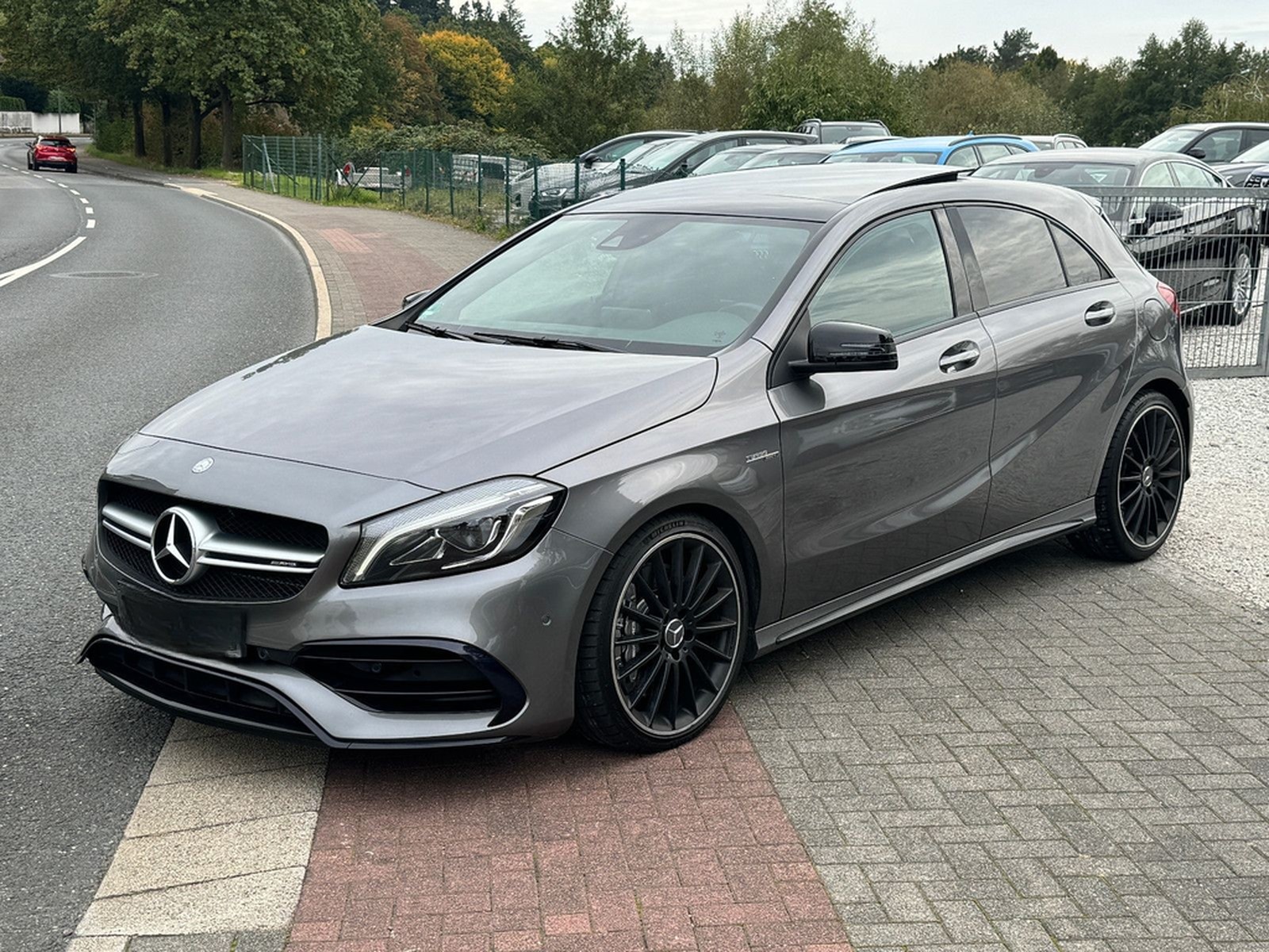 Mercedes-Benz A 45 AMG Perf.-Abgas Pano Unfallfrei 4Matic TOP foto 15