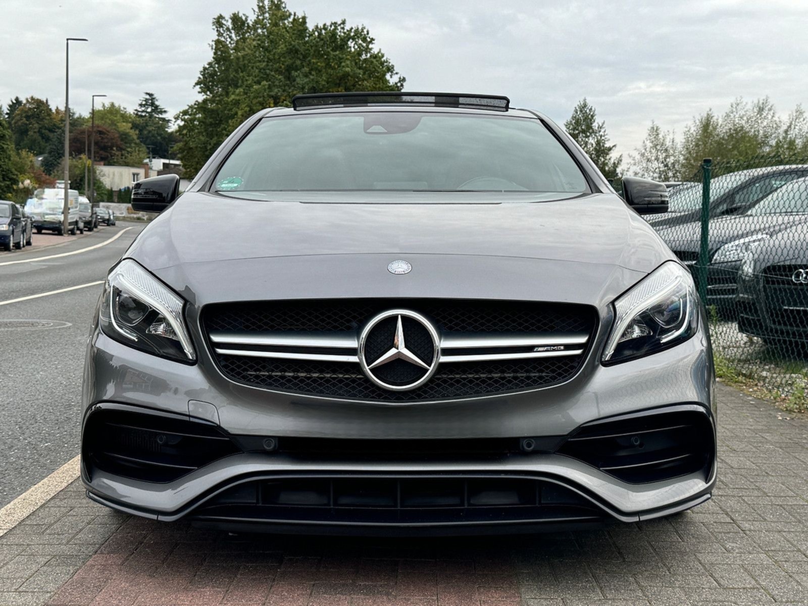 Mercedes-Benz A 45 AMG Perf.-Abgas Pano Unfallfrei 4Matic TOP foto 23