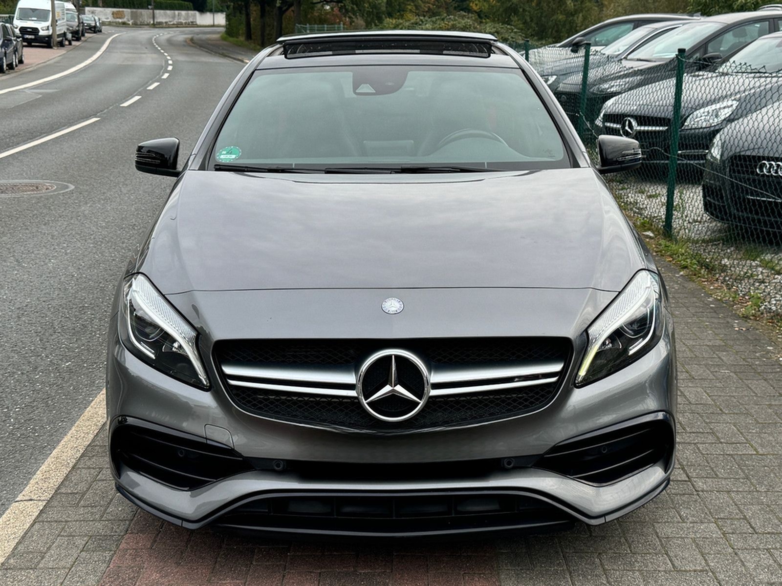 Mercedes-Benz A 45 AMG Perf.-Abgas Pano Unfallfrei 4Matic TOP foto 27