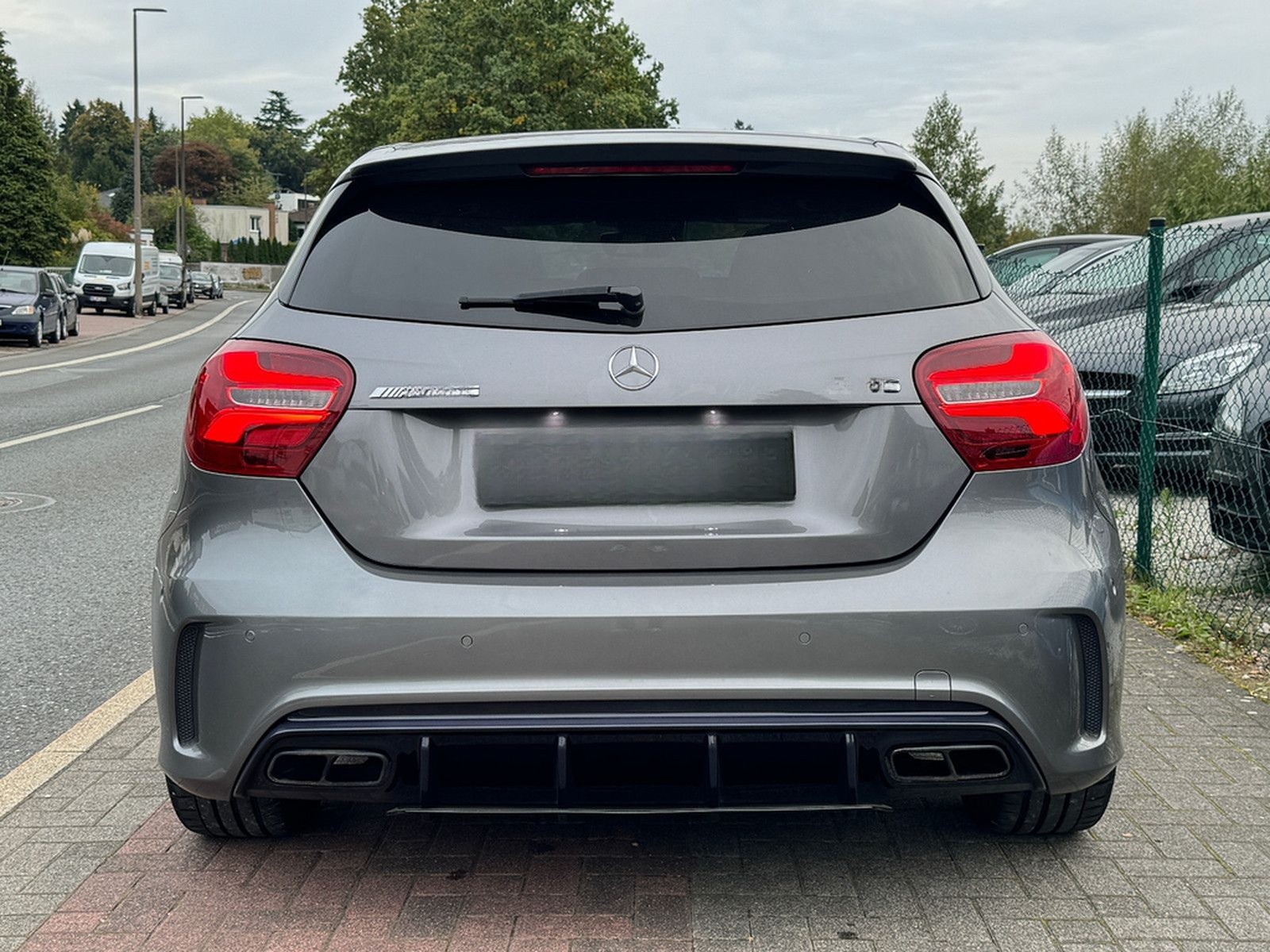 Mercedes-Benz A 45 AMG Perf.-Abgas Pano Unfallfrei 4Matic TOP foto 44