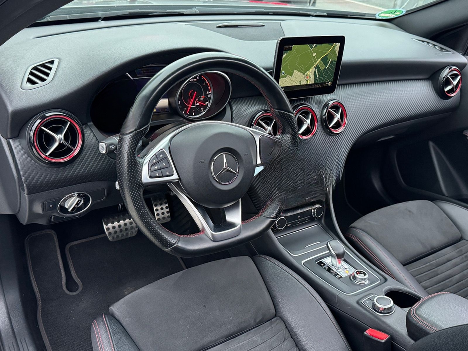 Mercedes-Benz A 45 AMG Perf.-Abgas Pano Unfallfrei 4Matic TOP foto 45