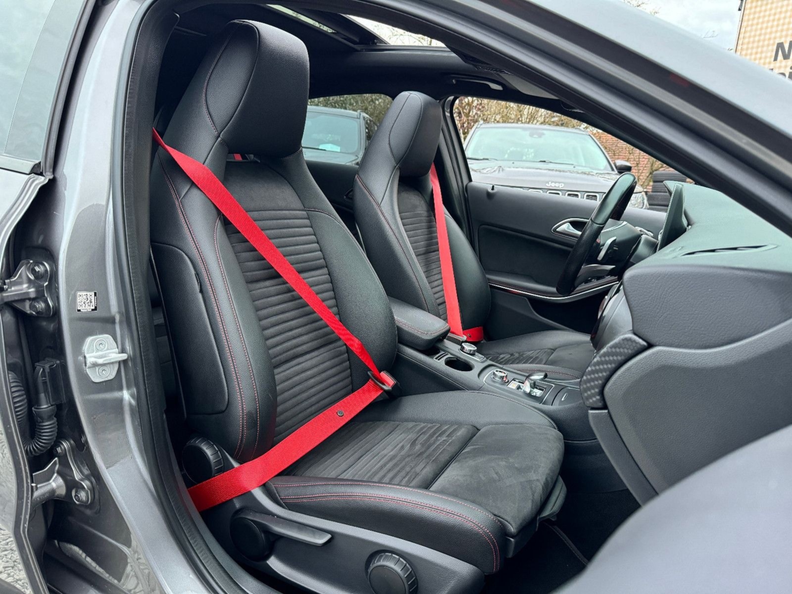 Mercedes-Benz A 45 AMG Perf.-Abgas Pano Unfallfrei 4Matic TOP foto 10