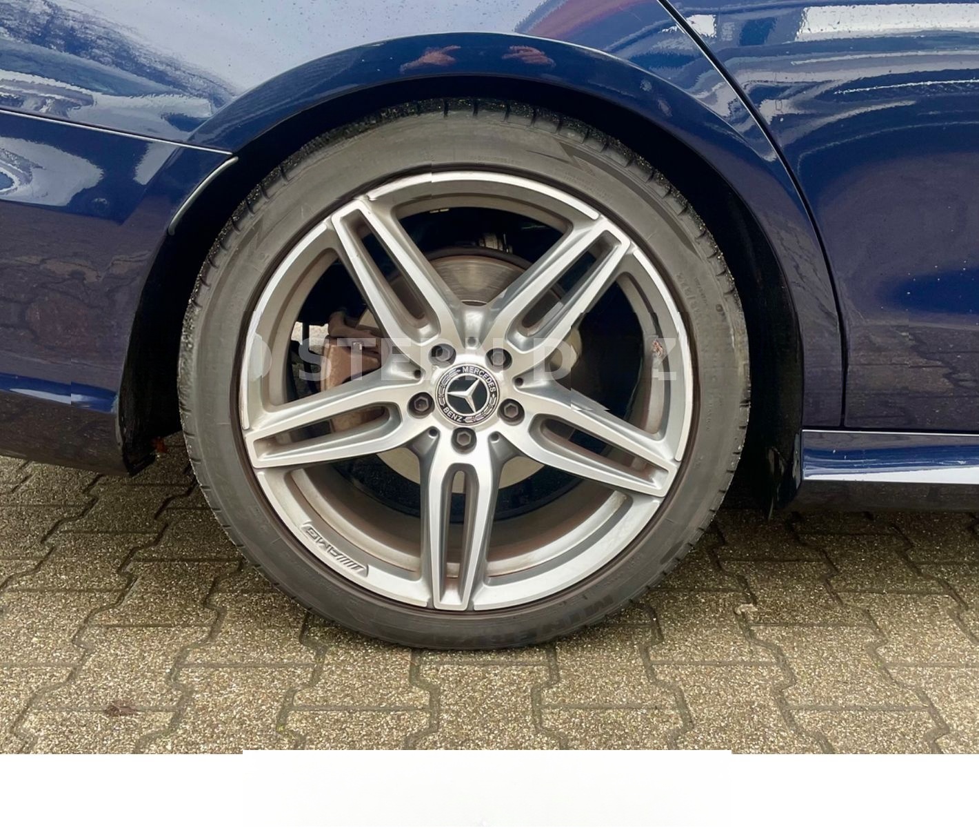 Mercedes-Benz E 220 d T-Modell AMG Line LED Navi AHK Burmester foto 7