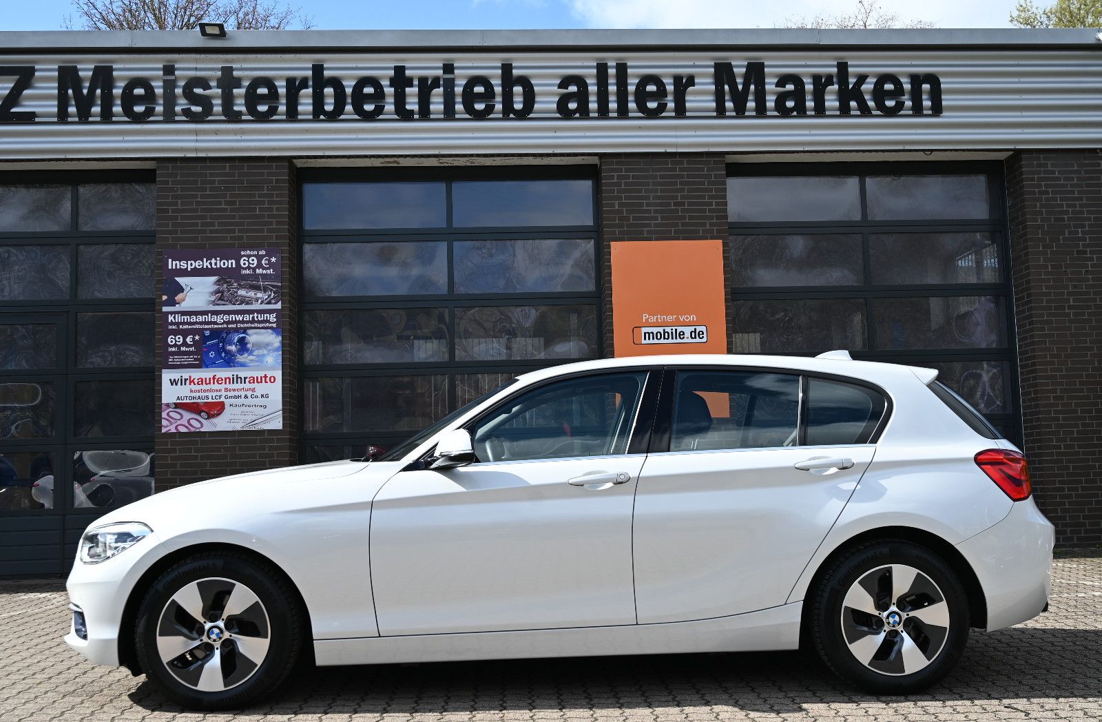 BMW 118 i Urban Line Leder Navi 1.Hd LED foto 3