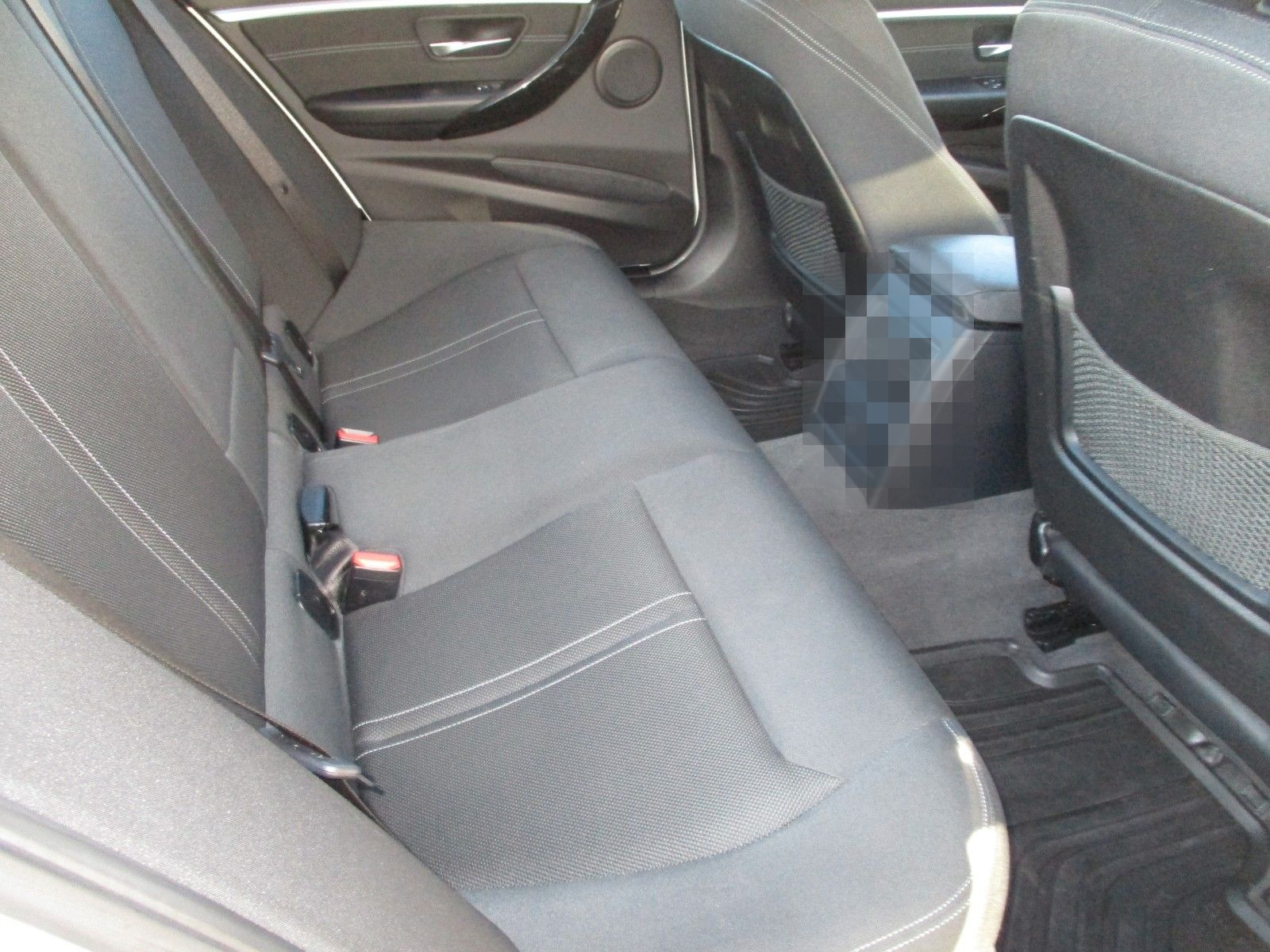 BMW 320i Touring Sport Line+AHK+Navi+LED+gepflegt foto 11