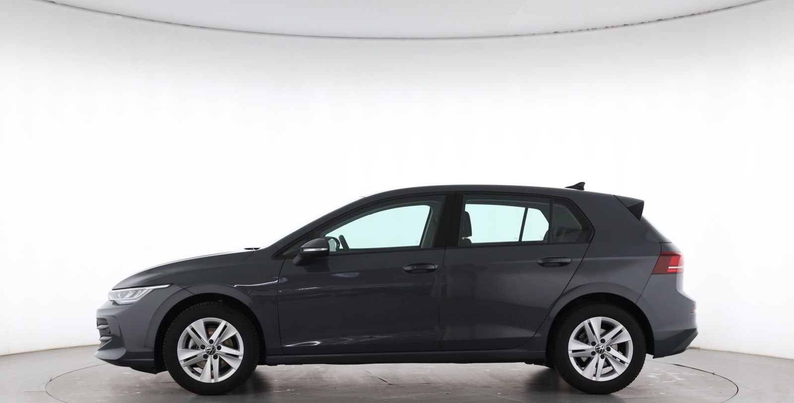 Volkswagen Golf VIII 1.5 TSI DSG Life | AHK | LED | SITZH. foto 3