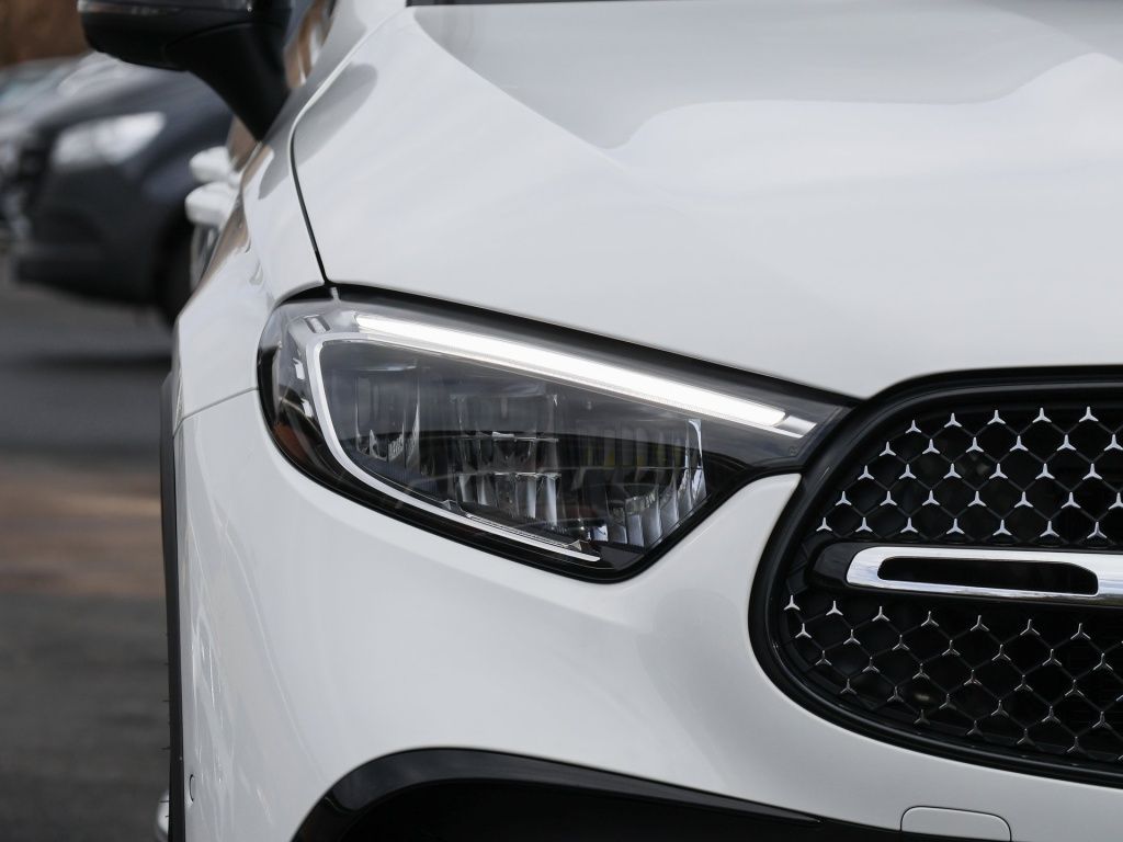 Mercedes-Benz GLC 200 d 4MATIC AMG-Sport+Pano+Distr+Memo+Night foto 14