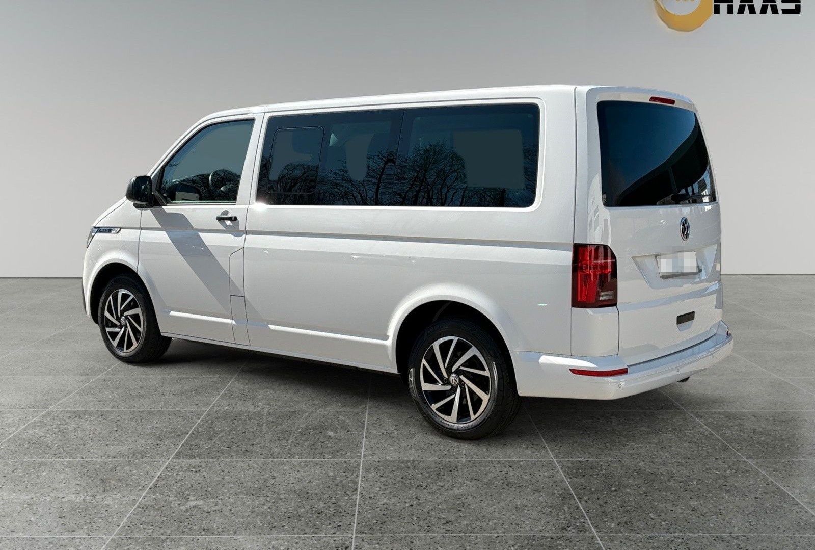 Volkswagen T6.1 Multivan DSG Navi Sitzh ACC R.Cam 3xKlima foto 3