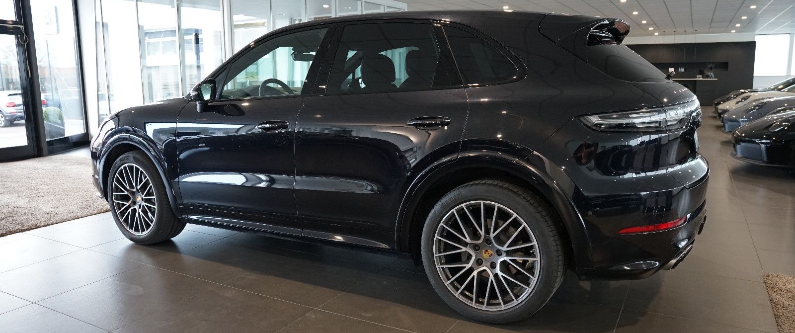 Porsche Cayenne S | InnoDrive | Pano | Matrix | AHK foto 2