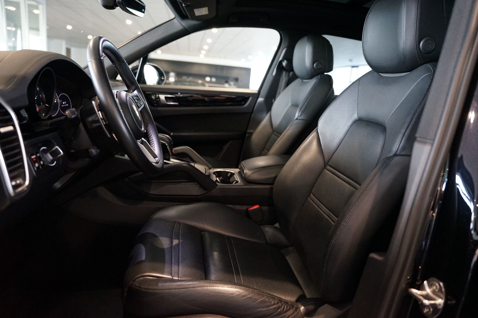 Porsche Cayenne S | InnoDrive | Pano | Matrix | AHK foto 9