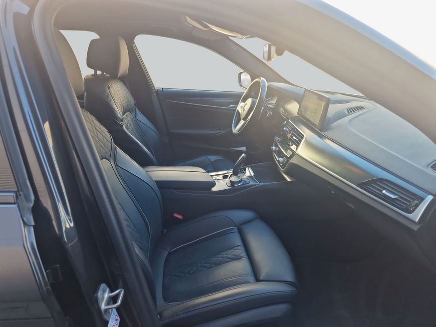 BMW 540d xDrive Touring Aut., Panoramadach,SHZ foto 14