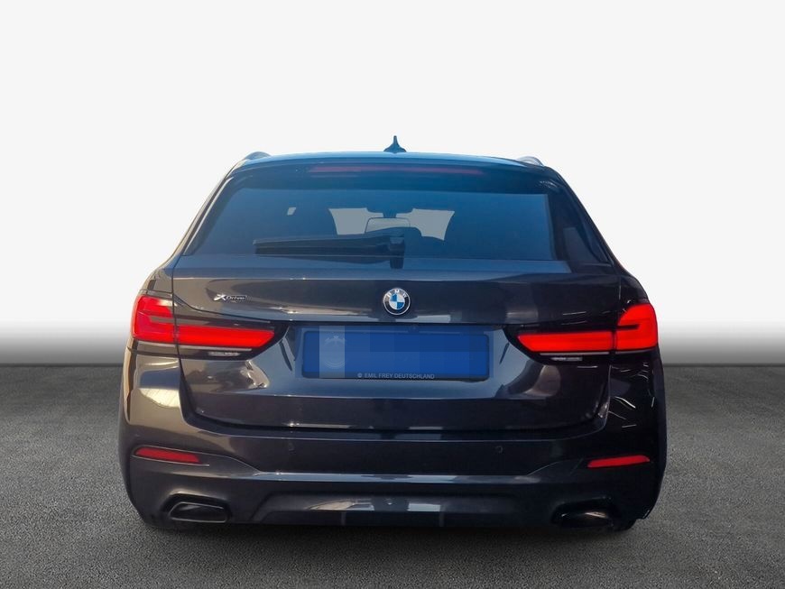 BMW 540d xDrive Touring Aut., Panoramadach,SHZ foto 6