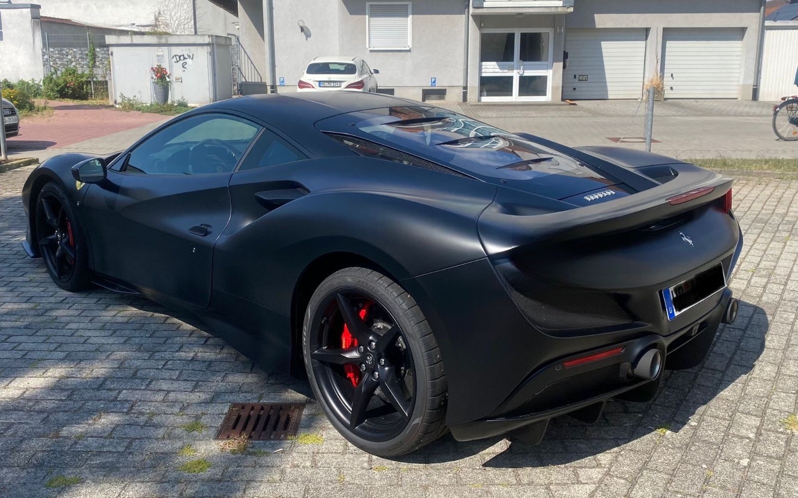 Ferrari F8 Tributo *Lift*Carbon*ACC*Racing Sitze*JBL*BFD foto 2