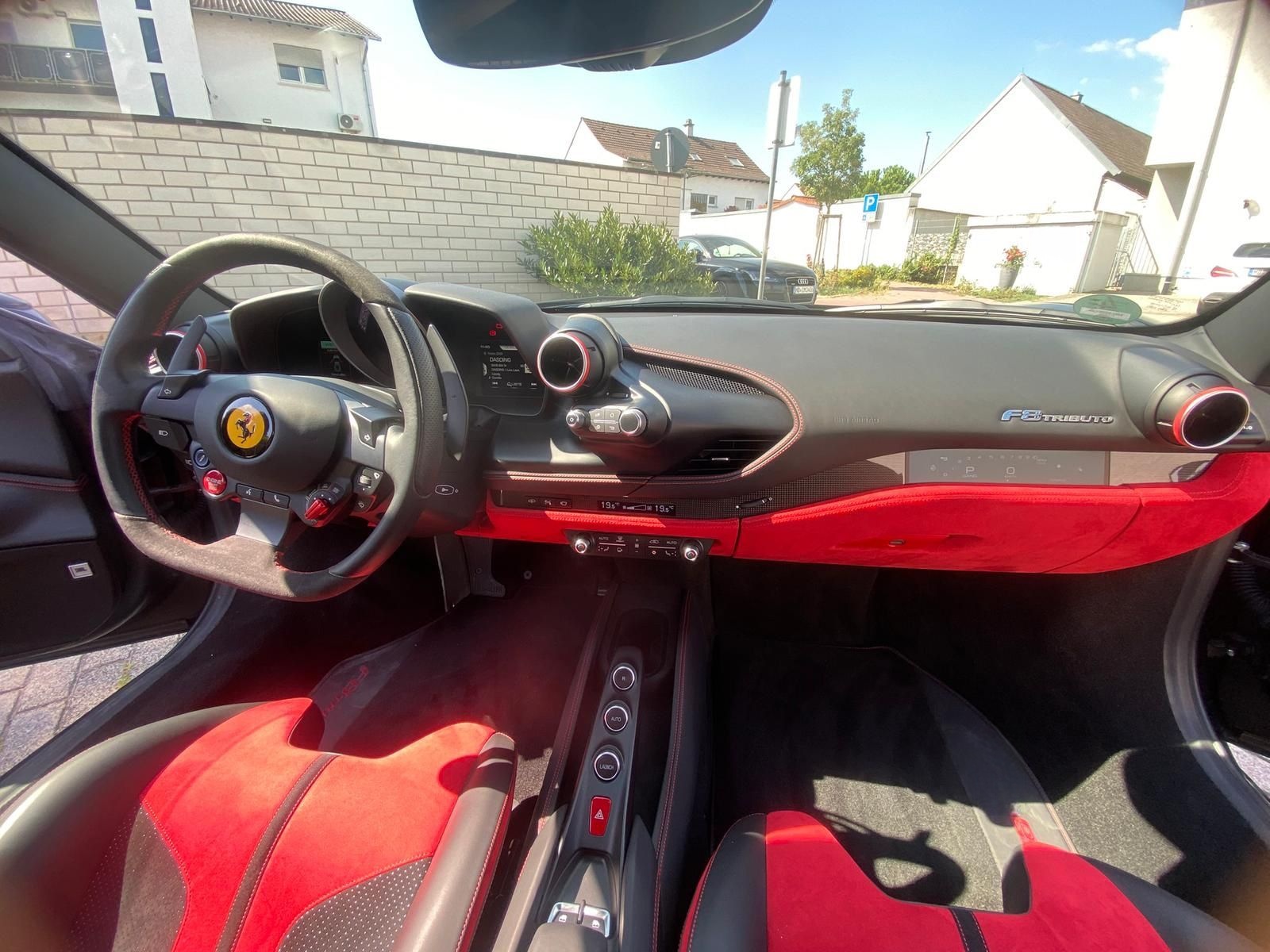 Ferrari F8 Tributo *Lift*Carbon*ACC*Racing Sitze*JBL*BFD foto 7