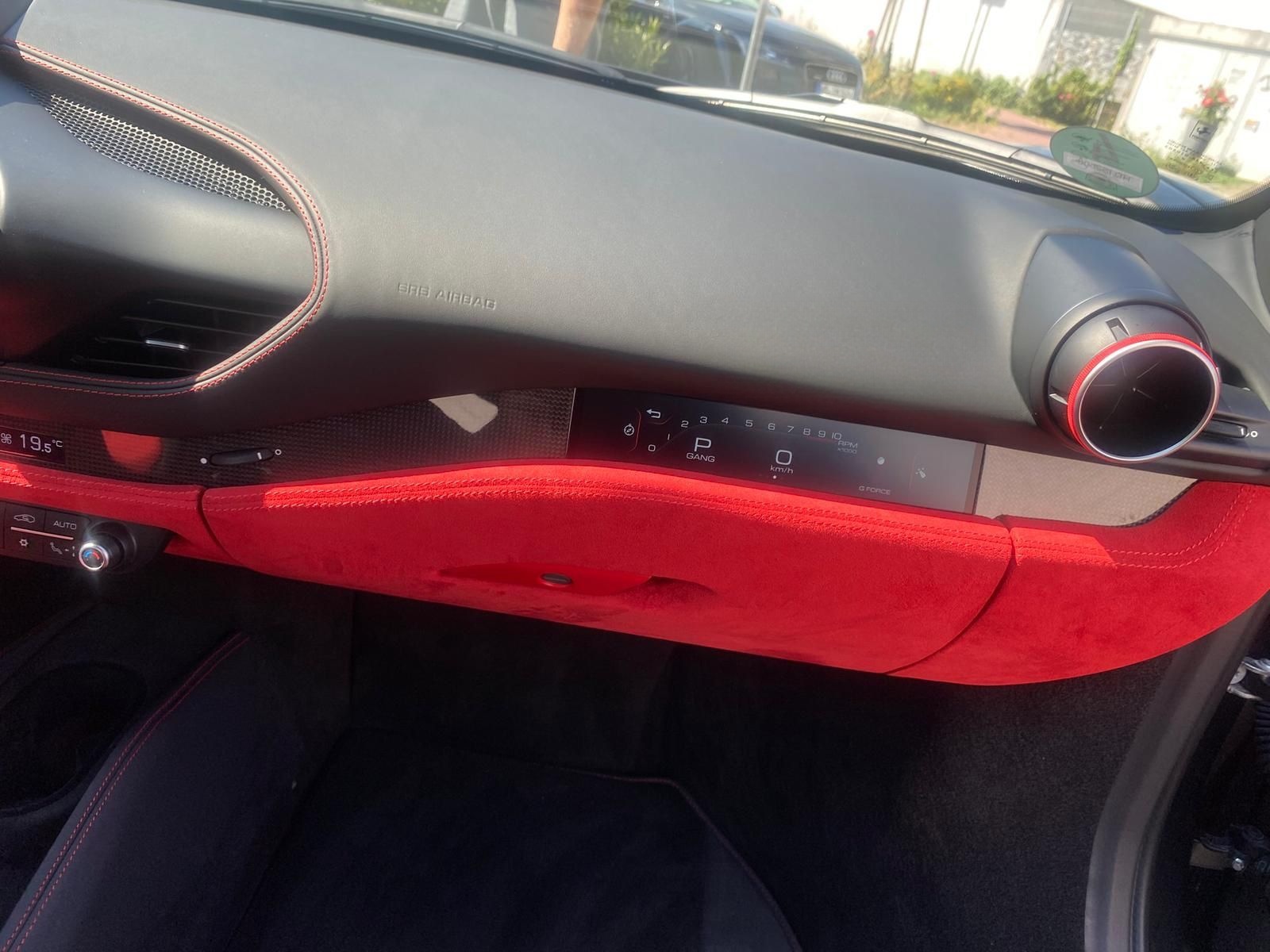 Ferrari F8 Tributo *Lift*Carbon*ACC*Racing Sitze*JBL*BFD foto 8