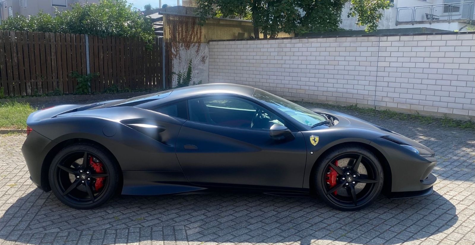 Ferrari F8 Tributo *Lift*Carbon*ACC*Racing Sitze*JBL*BFD foto 10