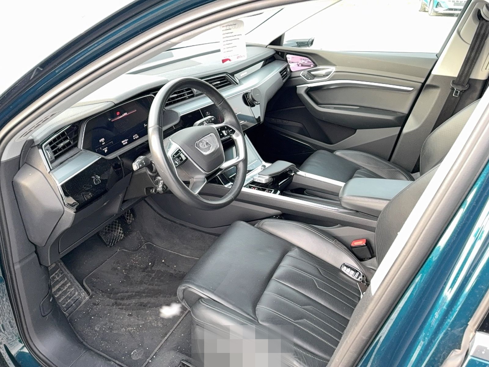 Audi e-tron 55 qu. VirtSpiegel PANO HUD AHK 20 TV Cam foto 10