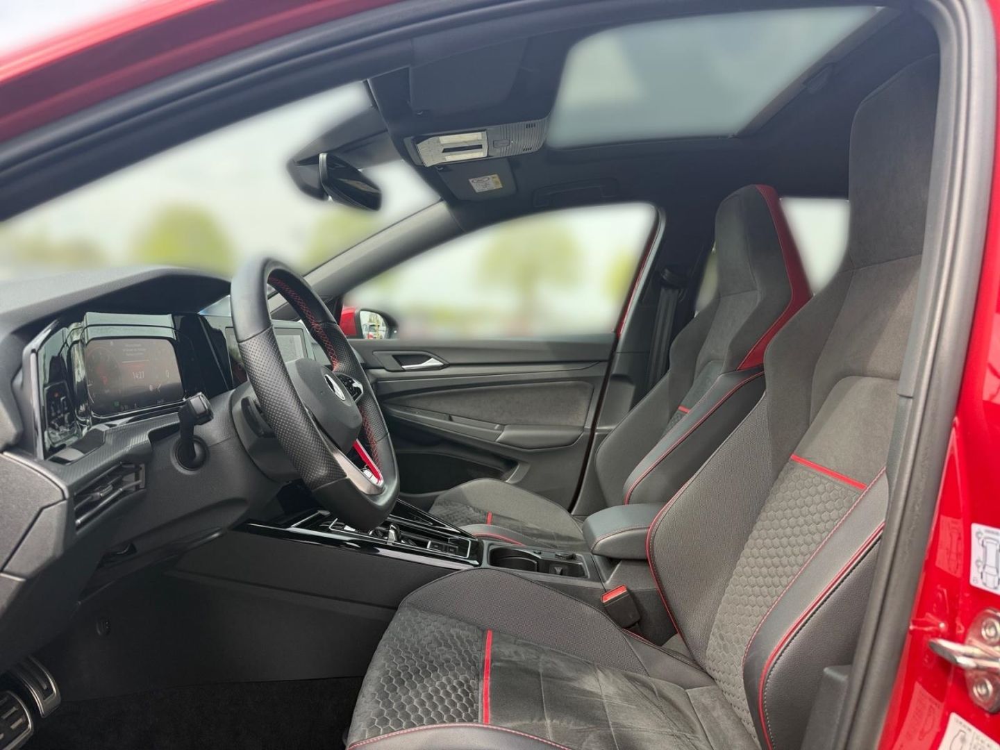 Volkswagen Golf GTI 8 VIII Clubsport 2.0 TSI El. Panodach N foto 13