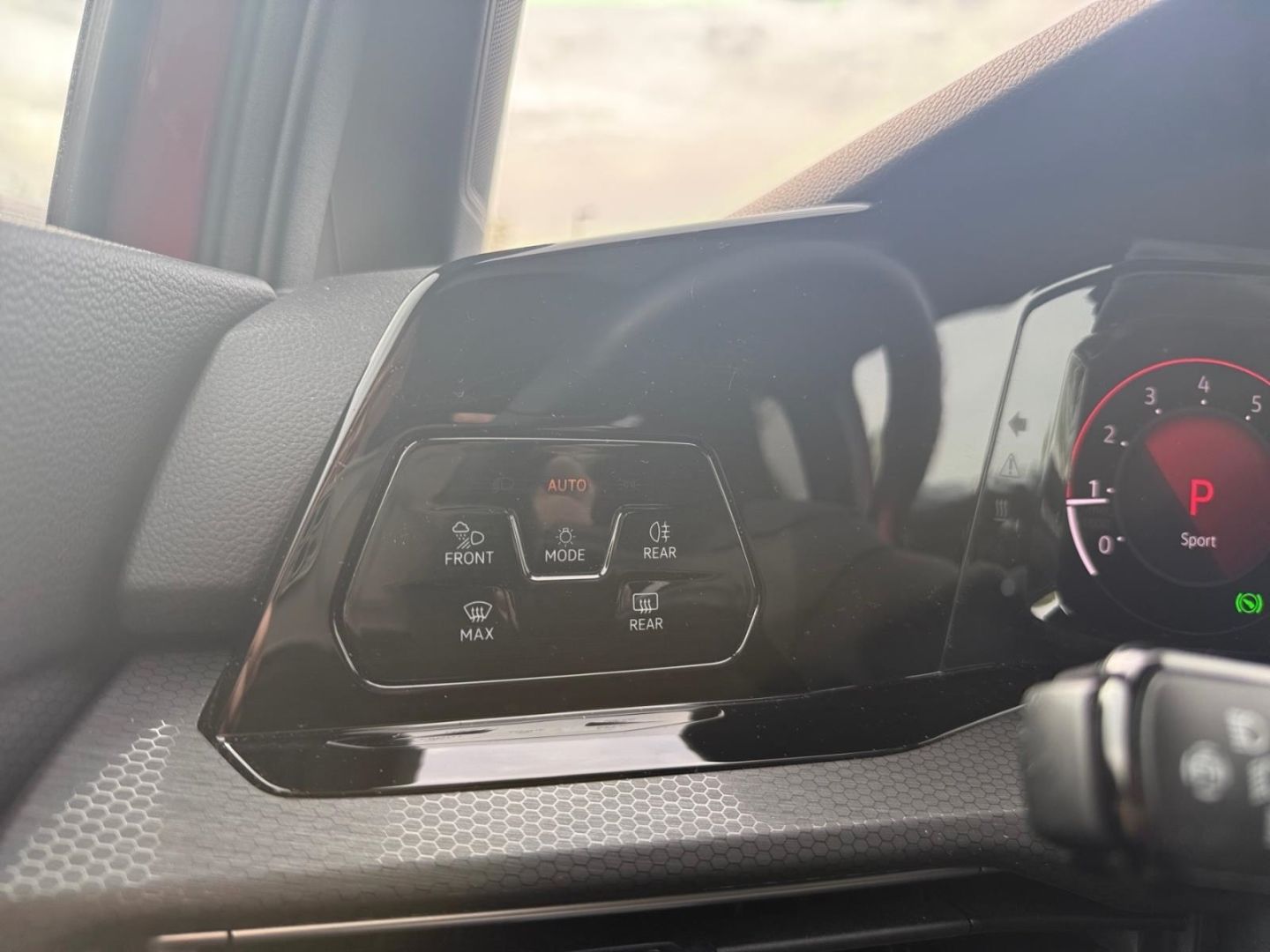 Volkswagen Golf GTI 8 VIII Clubsport 2.0 TSI El. Panodach N foto 25