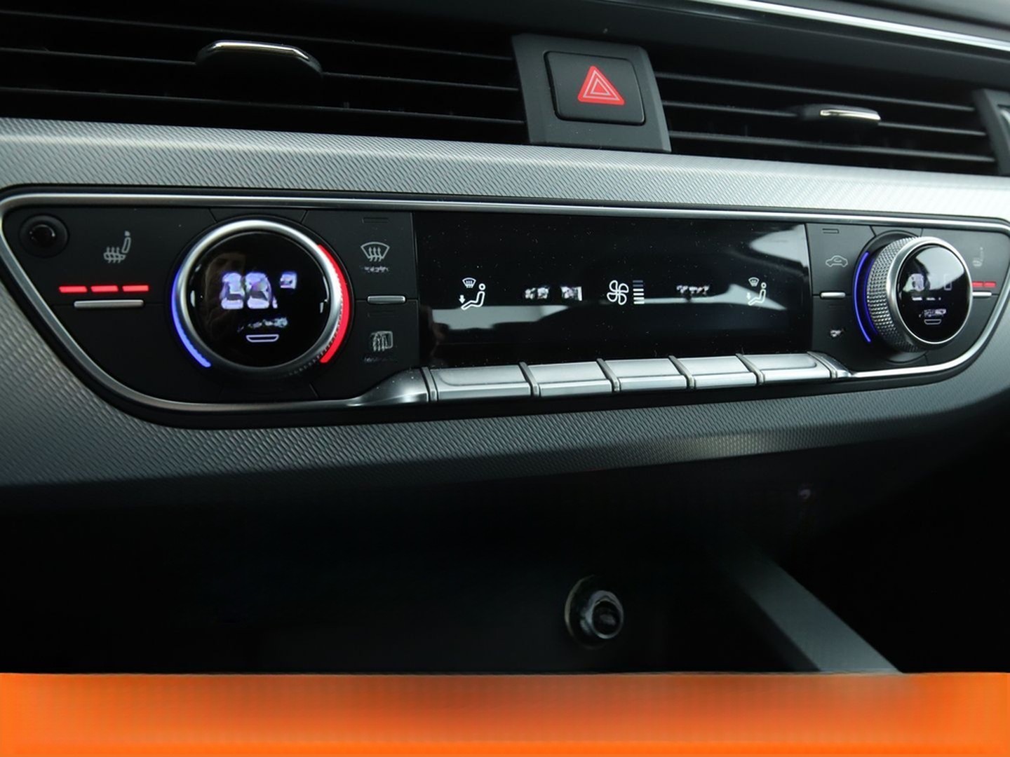 Audi A4 2.0 TDI Sport Aut.*S-LINE*NAV*LED*ACC*PDC*SHZ foto 24