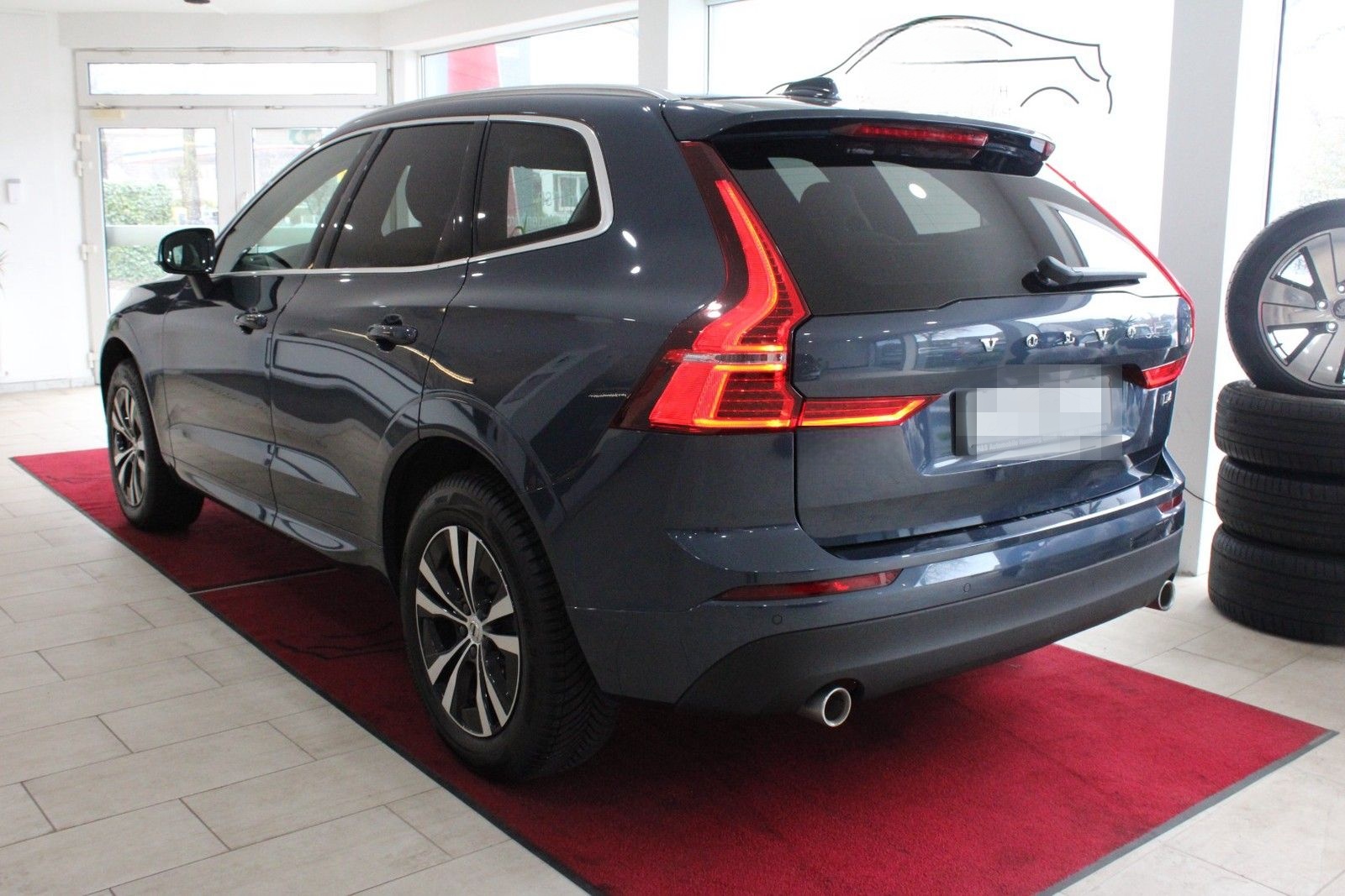 Volvo XC60 D4 Geartronic Momentum Pro IntelliSafe PRO- foto 2