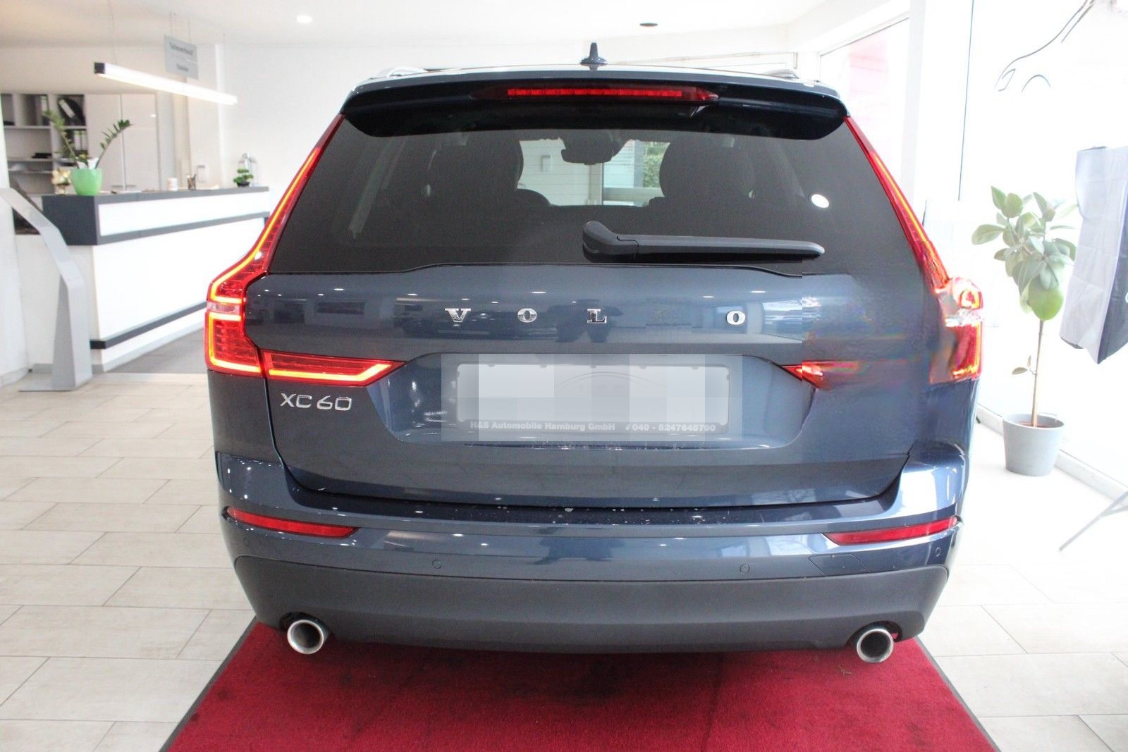 Volvo XC60 D4 Geartronic Momentum Pro IntelliSafe PRO- foto 3
