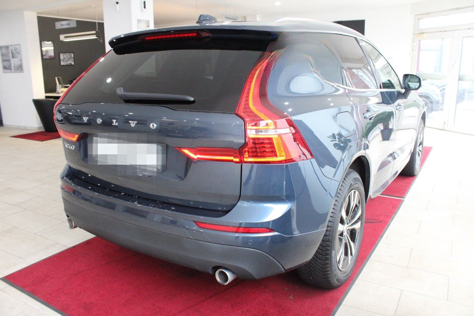 Volvo XC60 D4 Geartronic Momentum Pro IntelliSafe PRO- foto 4