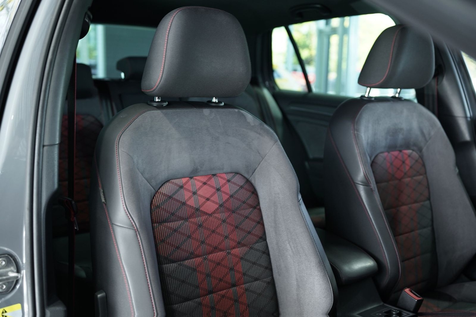 Volkswagen Golf GTI TCR DSG *Akrapovic *Virtual *ACC *Kam foto 19