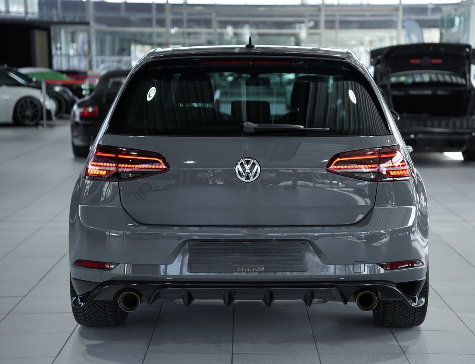 Volkswagen Golf GTI TCR DSG *Akrapovic *Virtual *ACC *Kam foto 9